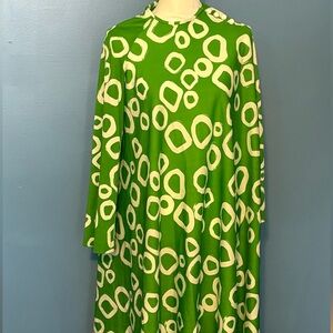 Vintage Green and White Patterned Dress size L/XL? See measurements